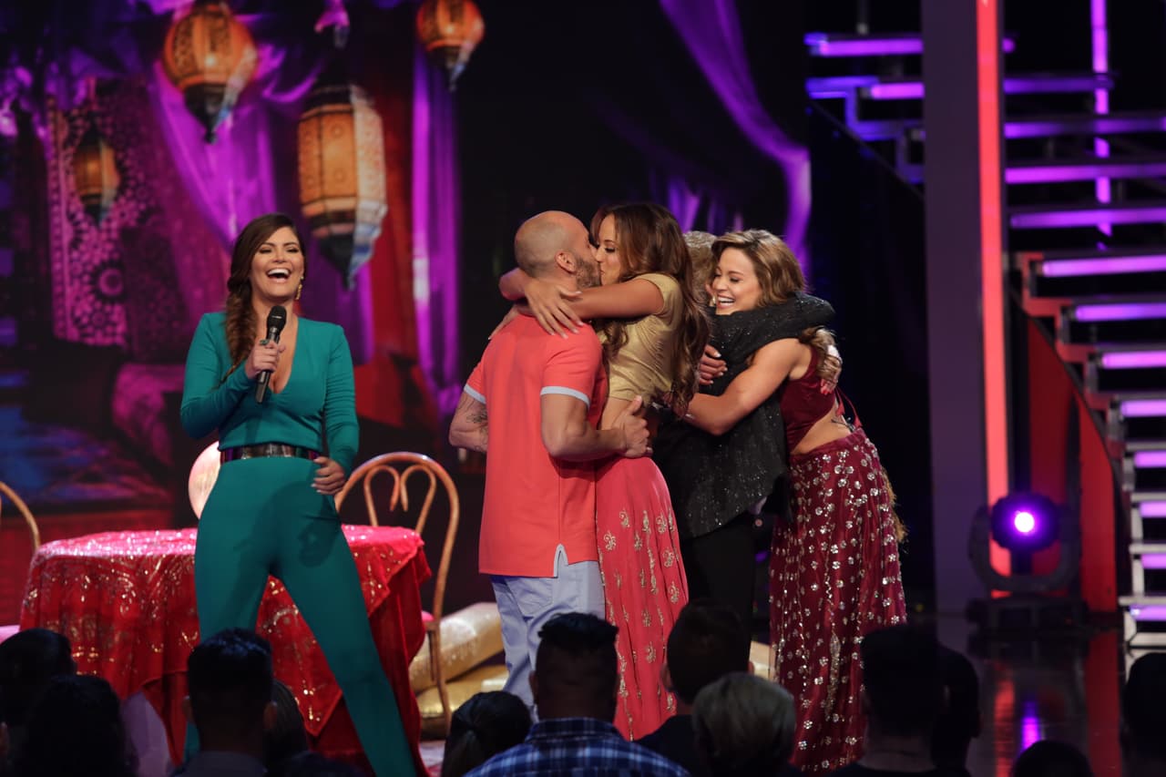 Un reencuentro familiar que dejó lágrimas y mucho coqueteo con Diego Boneta nos regalaron una noche inolvidable.