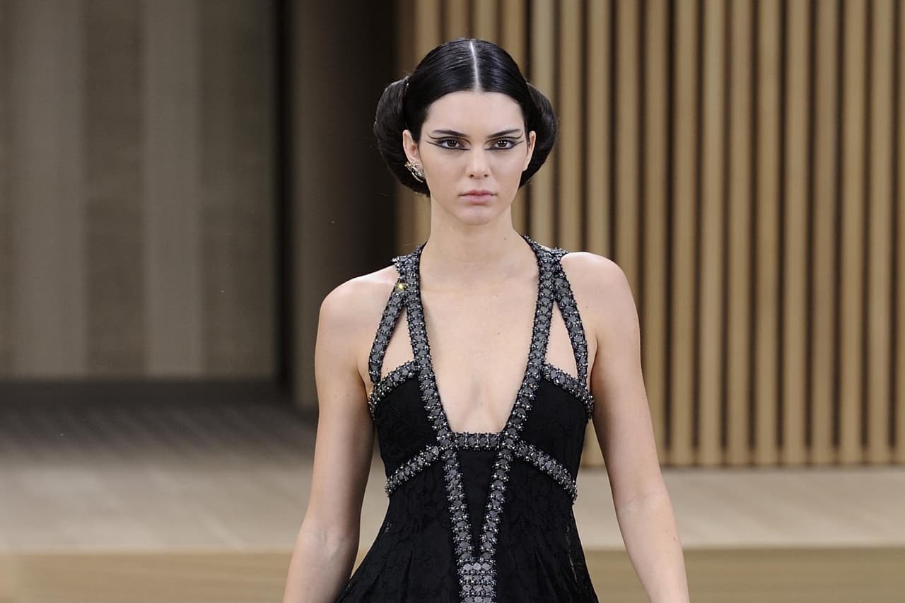 Kendall Jenner está enamorando a París.