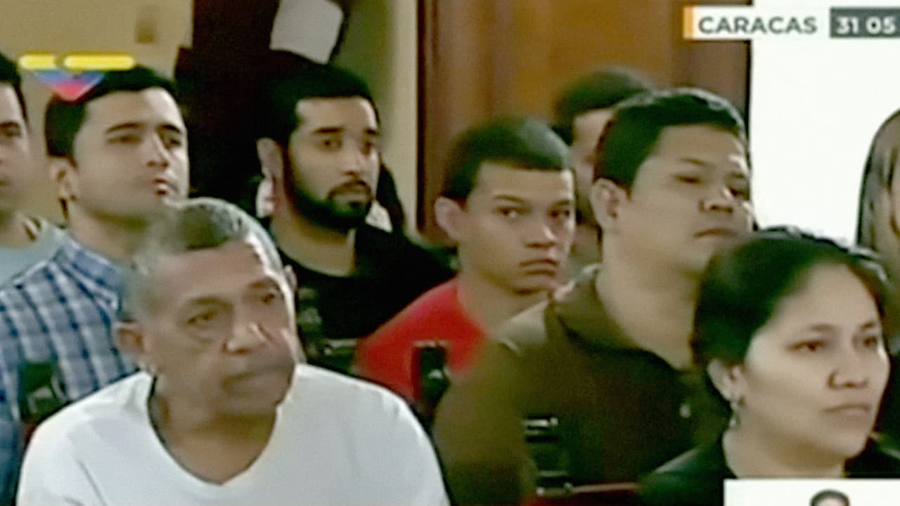 Una semana antes de las elecciones, los presos políticos protagonizaron una inusual protesta carcelaria para exigir su libertad.