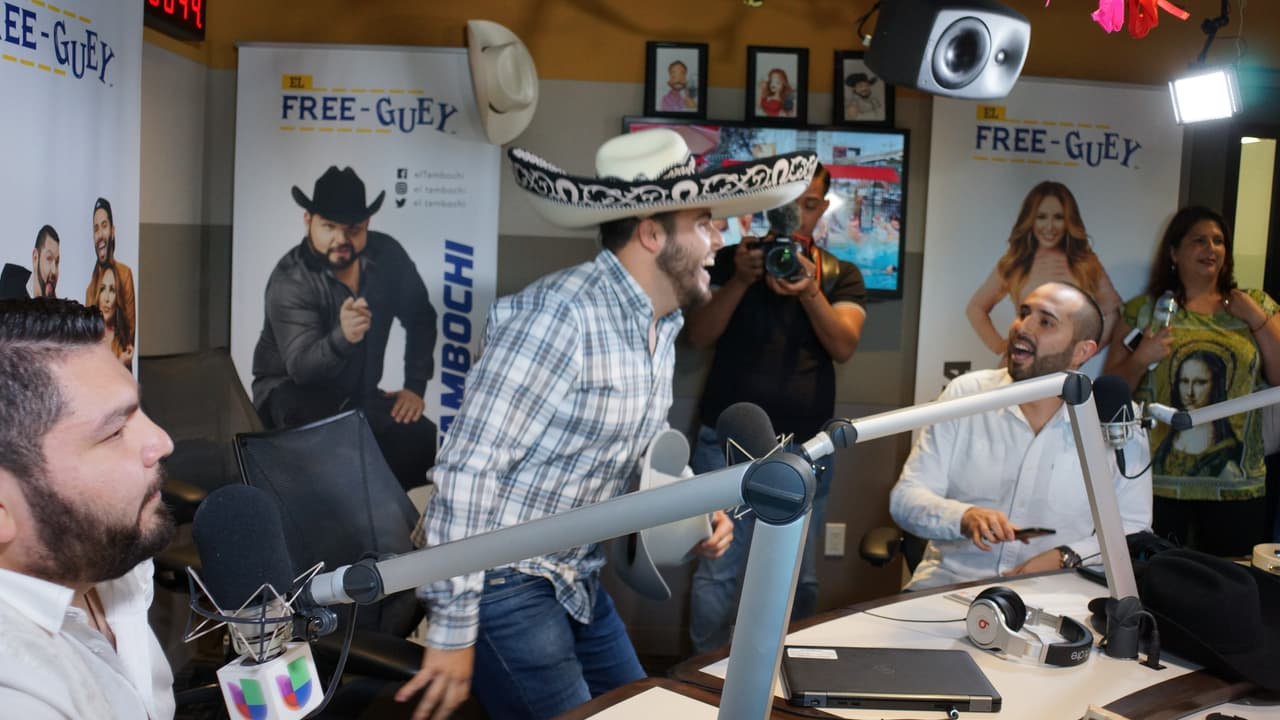 <a href="https://www.facebook.com/GerardoOrtizNet/">Gerardo Ortiz </a>se la pasó a todo dar en el Free-guey show.