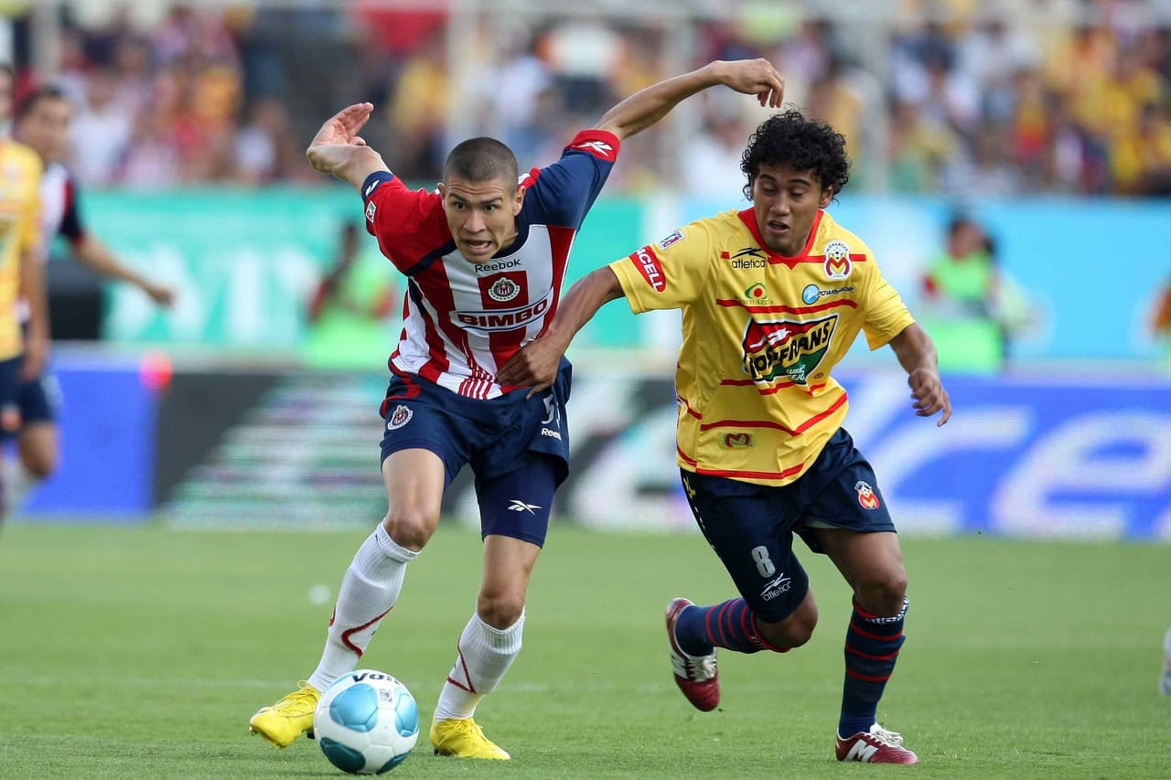 La joya de la cantera del Guadalajara era Jorge 'Chatón' Enríquez, 
<b>un aguerrido y corpulento mediocampista.</b>