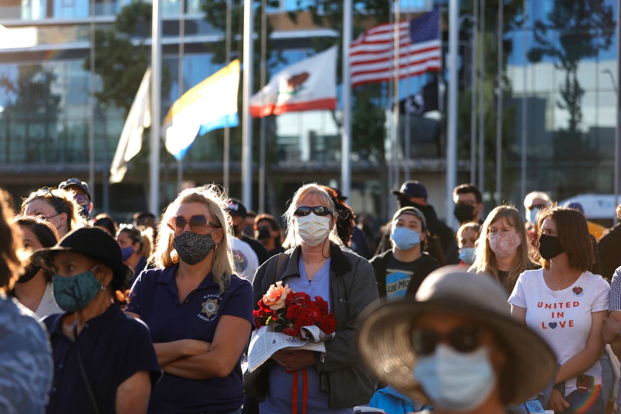 La masacre en el VTA revivió los llamados a la clase política para implementar leyes de control de armas más estrictas con la finalidad de prevenir nuevos tiroteos masivos.