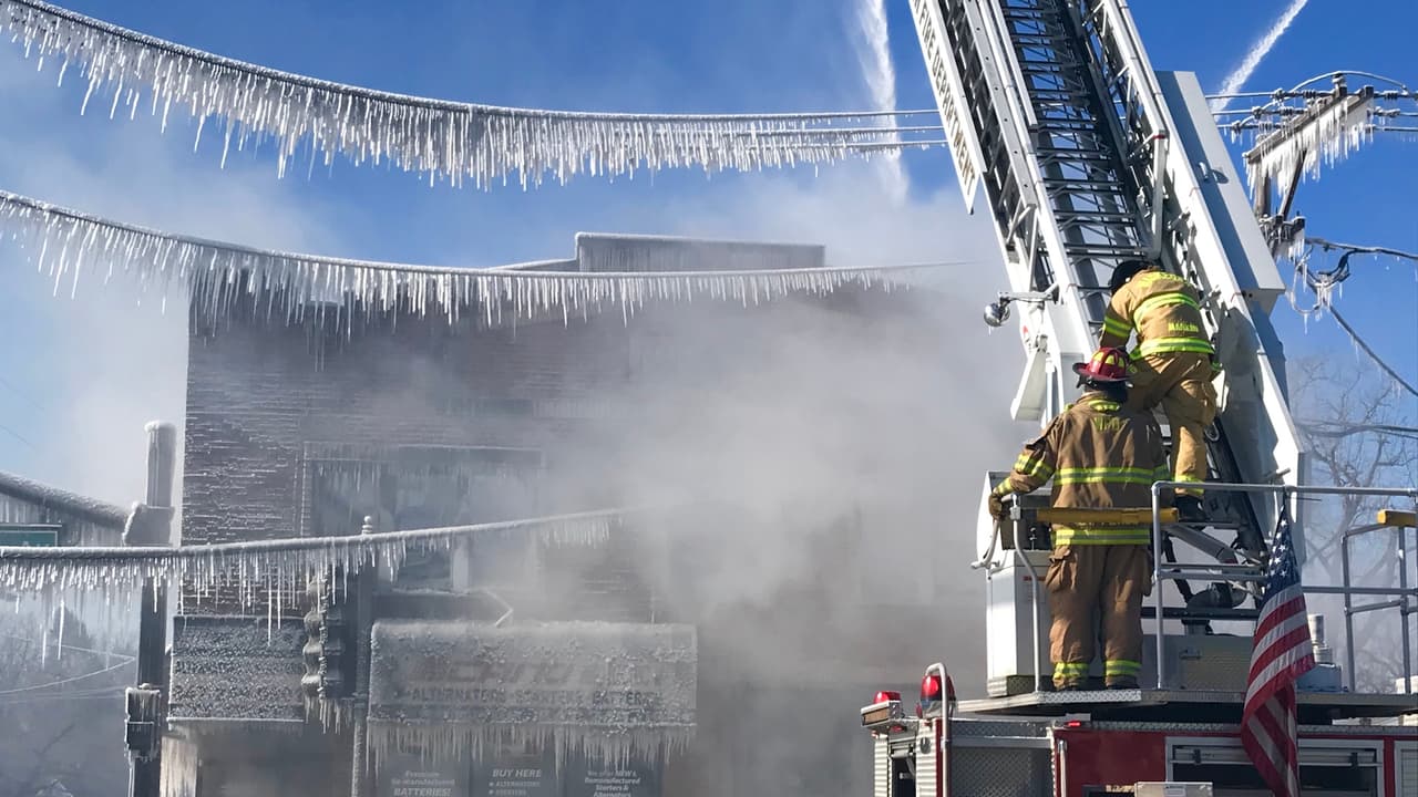 Los vecinos están considerando abrir una cuenta de GoFundMe para recibir apoyo económico.
