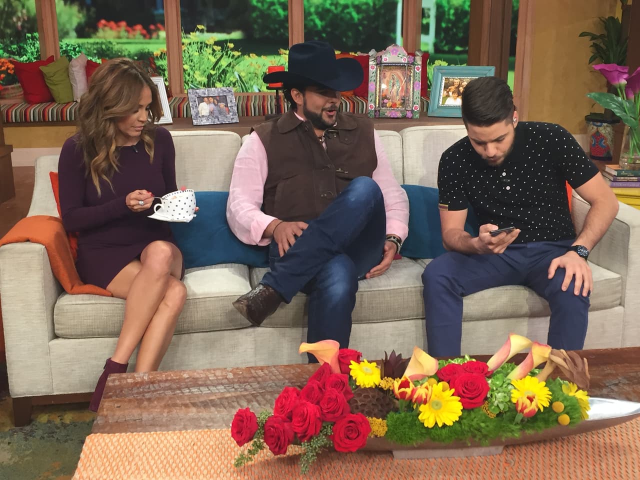 Willliam Valdés tenía bien al tanto a nuestro invitado, de todo lo que estaba diciendo la gente en sus redes.