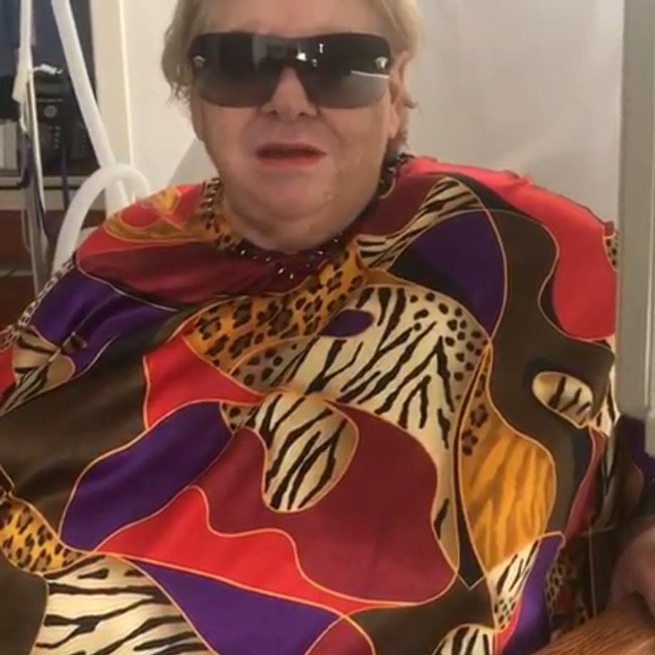 Además, por la pandemia, no ha podido retomar sus conciertos. Eso ha mermado su economía. 
<br>