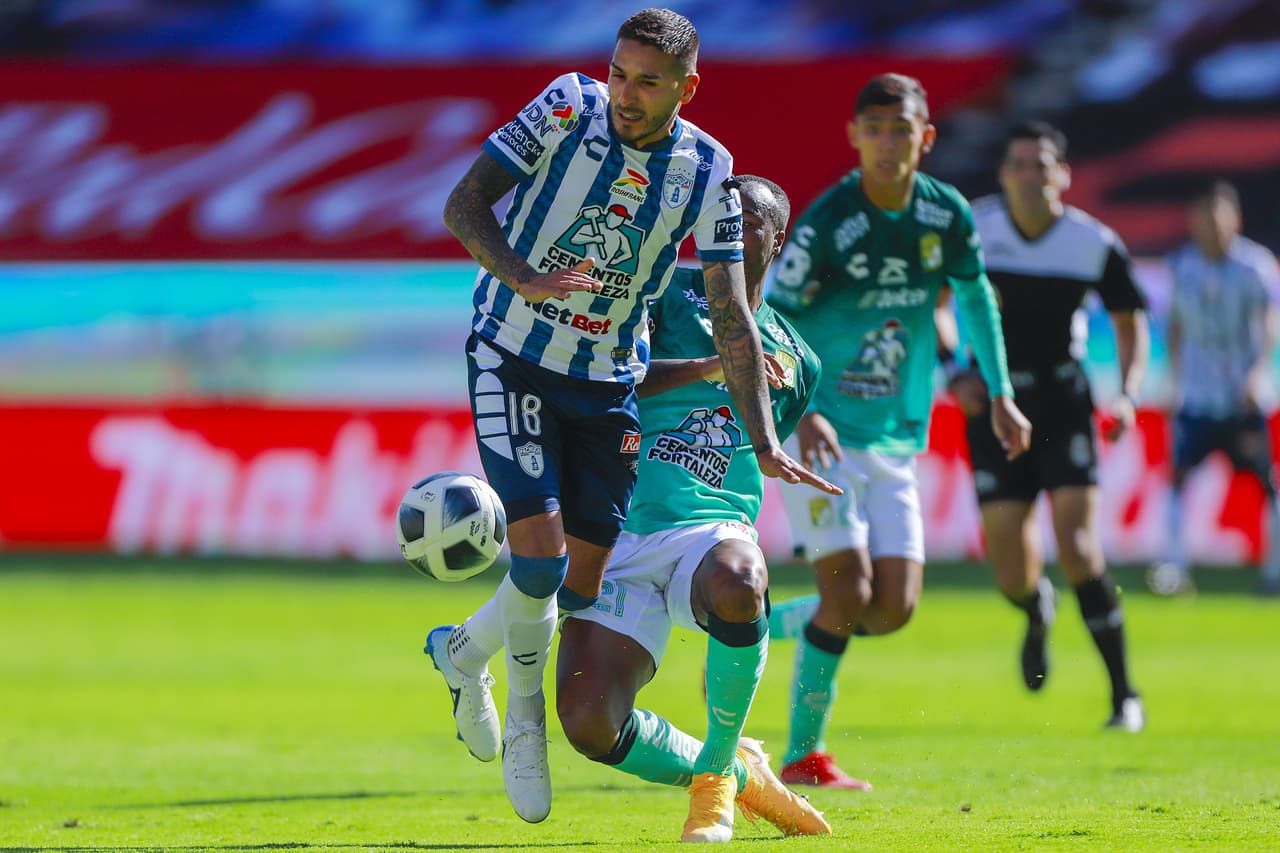 El doblete de Víctor Guzmán y los goles de Matías Catalán y Roberto de la Rosa confirman la holeada 4-0 de Pachuca sobe León en la jornada 1 del Apertura 2021.