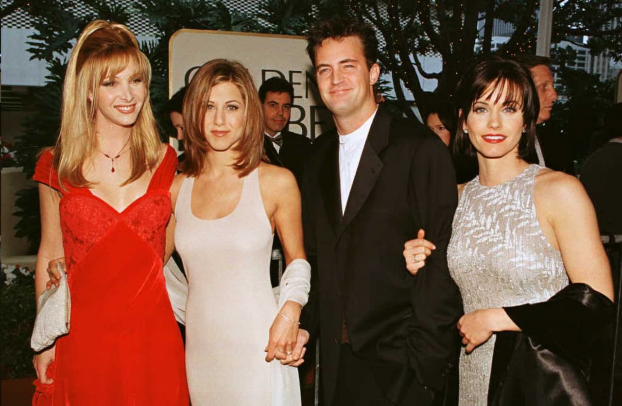 El elenco de 'Friends' llegando a la ceremonia de 1995.