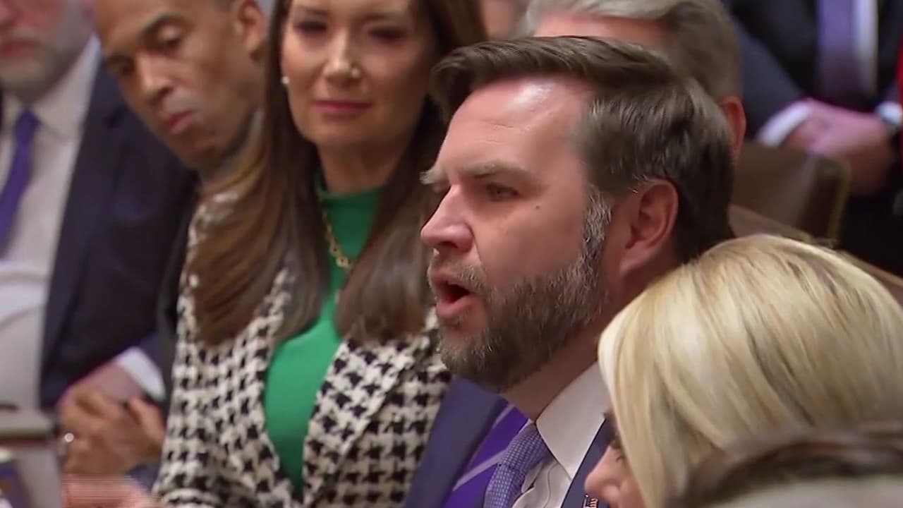 J.D. Vance lanzará un nuevo libro entre rumores por la futura carrera presidencial