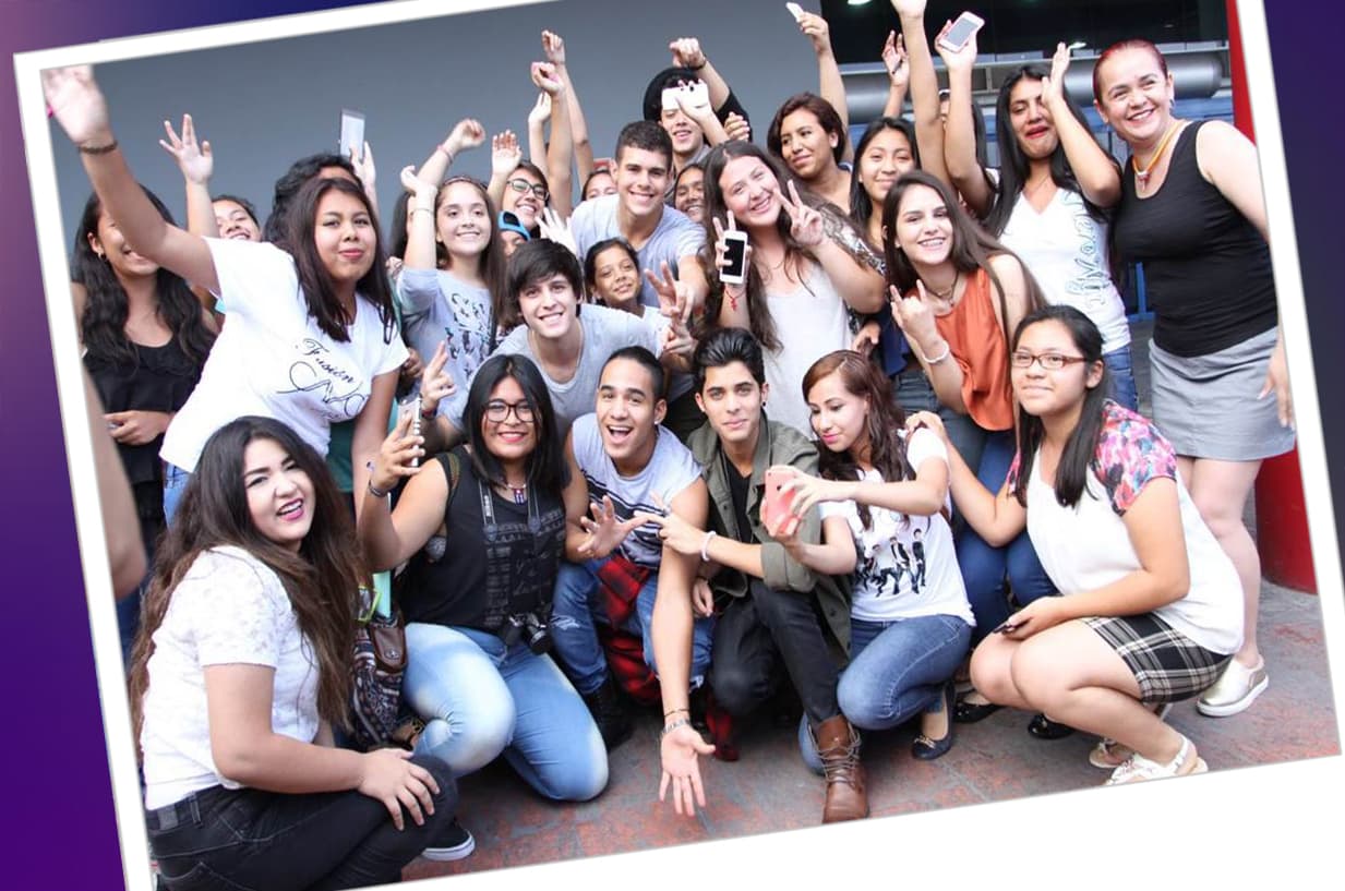 En el álbum de aventuras de CNCO, que tiene seis nominaciones a Premios Juventud, te mostramos las fotos de su más reciente viaje a México, en donde fueron la sensación entre todas sus seguidoras.