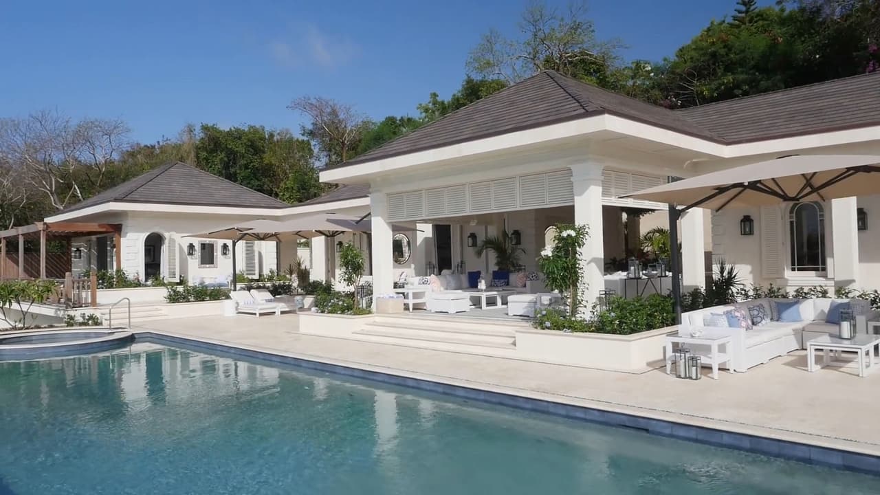 La visita a la villa, por parte de los duques y su familia, coincidió con la celebración del sexto cumpleaños de su hijo mayor, el 
<b><a href="https://www.univision.com/noticias/el-primer-ano-del-principe-george-en-fotos-fotos#eb7d12480000" target="_blank">príncipe George</a></b>, el pasado 22 de julio.