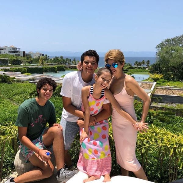 Los gemelos de Itatí Cantoral ya tienen 22 años y la orgullosa mamá los presume en Instagram