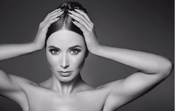 En esta misma terna aparece el nombre de la colombiana Majida Issa por su álbum 'Pero No Llorando-Nocturna'.