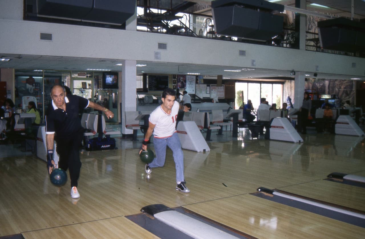 "Las (embolias) pulmonares son coágulos que tienes en las piernas, 
<b>mi papá era muy activo, jugaba boliche</b> y caminaba mucho".
<br>