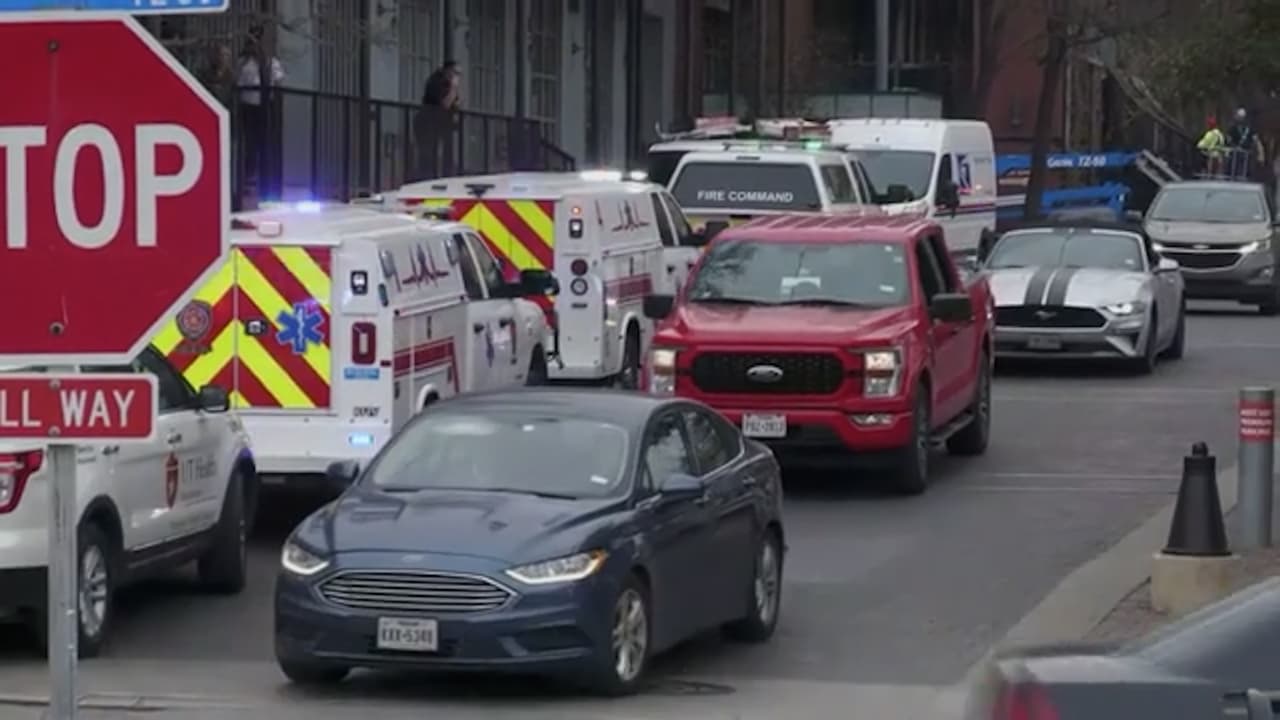 Hospitalizan a 15 personas por fuga de monóxido en hotel