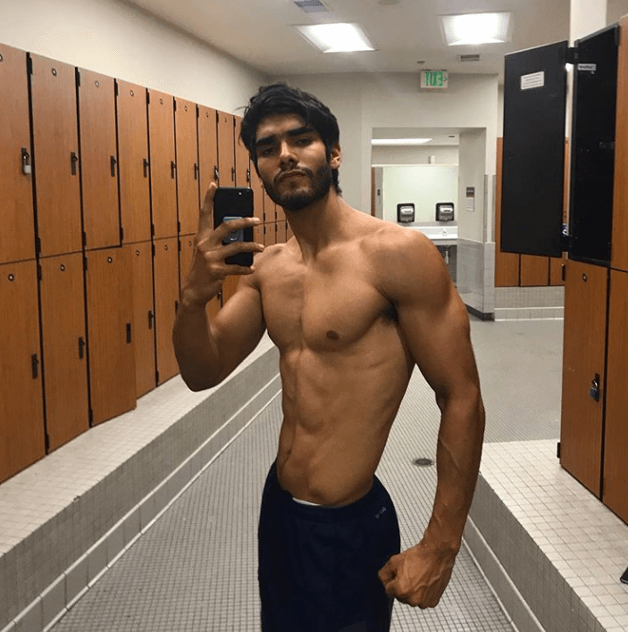 Seguramente con ver su rostro encontrarás similitudes con una de las presentadoras de Univision.