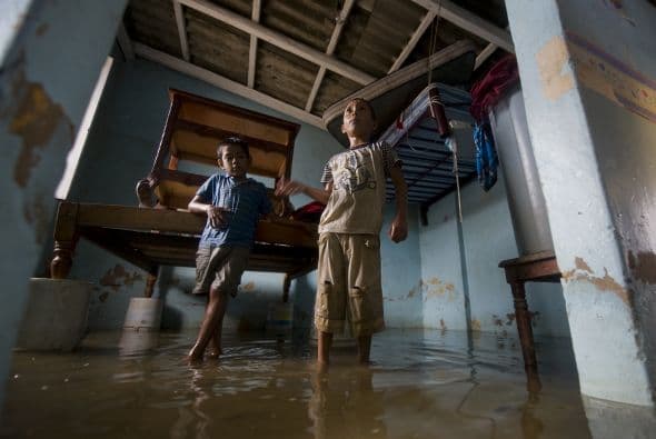 No se esperan muchos asistentes. Menos de mil personas siguen en el pueblo, la mayoría para salvaguardar sus pertenencias ante los rumores de saqueo.