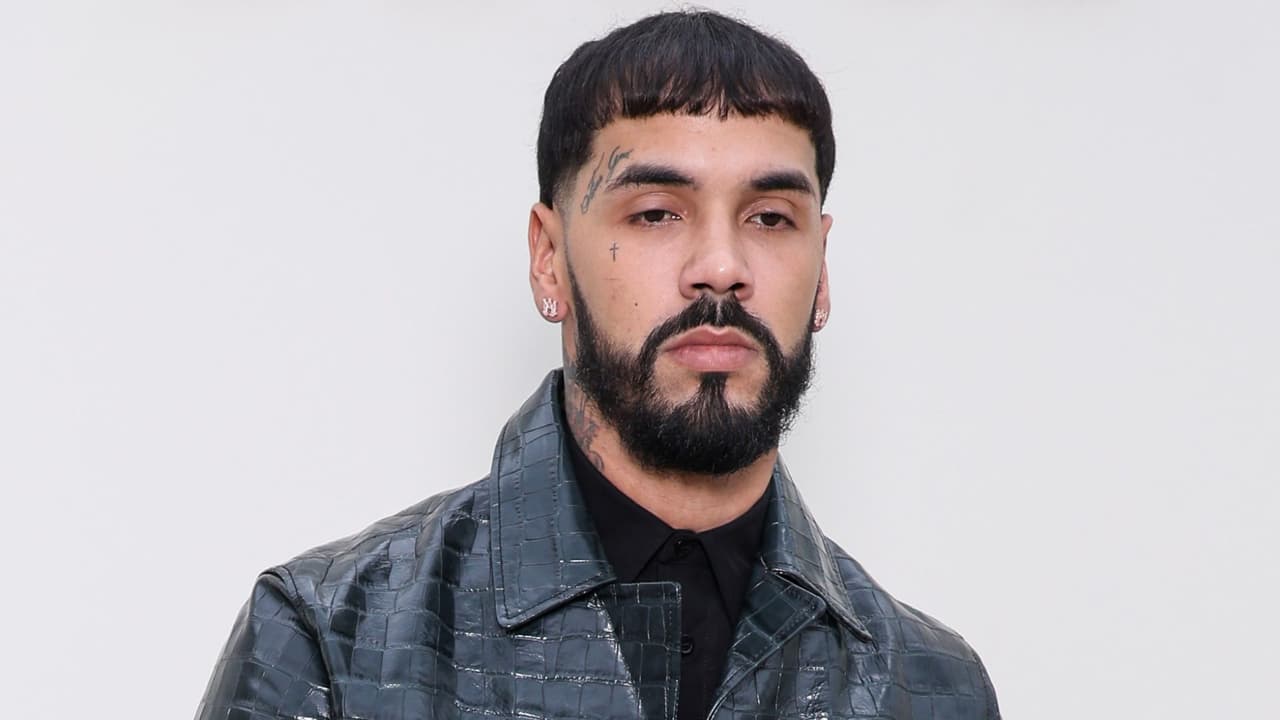 Demandan a Anuel AA por miles de dólares tras supuesta agresión en un parque de diversiones