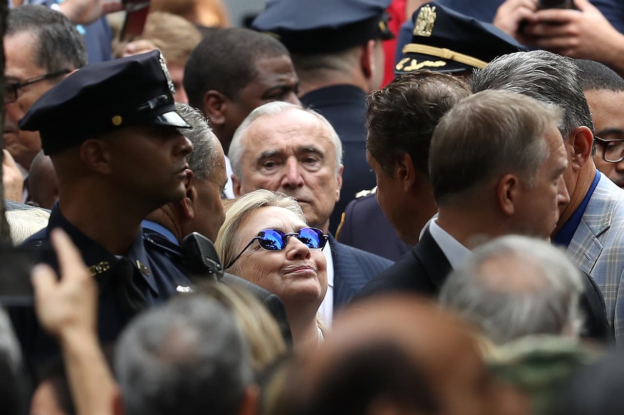 La candidata dijo que debió "alivianar" su horario de campaña cuando supo que tenía pulmonía.