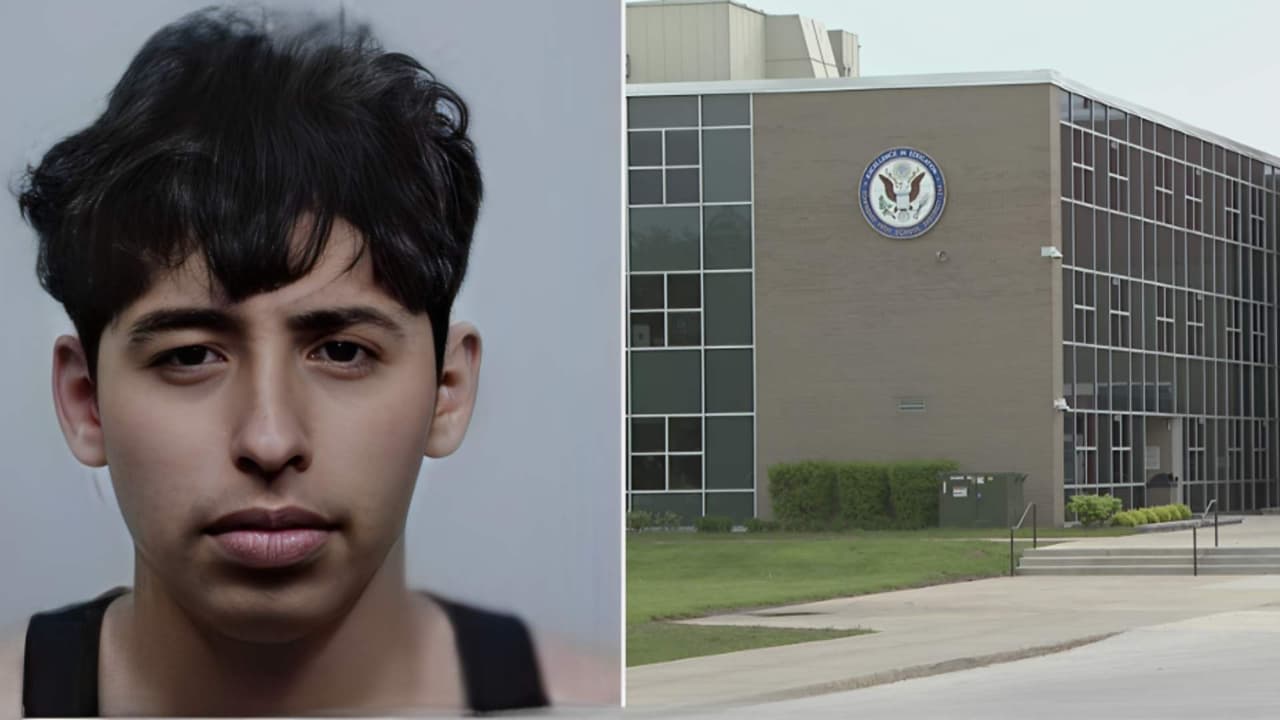Dos personas bajo custodia tras robo de arma en secundaria de Arlington Heights