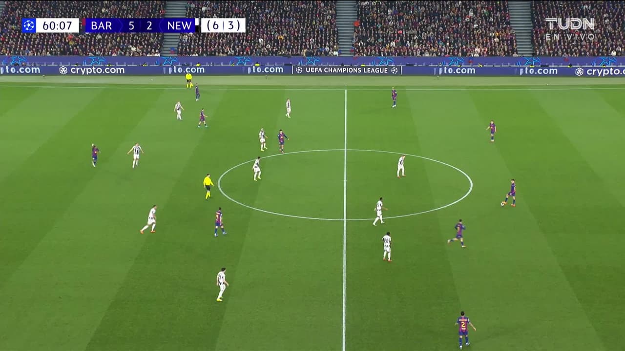 ¡GOL!  anota para FC Barcelona. Robert Lewandowski