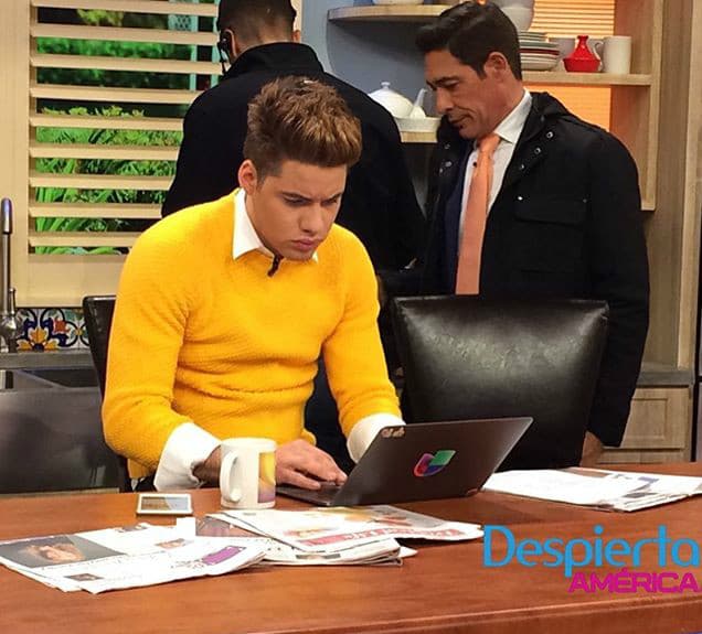 William Valdes siempre pendiente de lo que sucede en redes sociales. (2 de marzo, 2016)