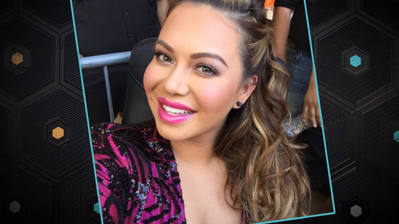Chiquis es una profesional haciendo la pose del 'duck face' y subiendo las imágenes a sus redes. La razón es que además de ser fan No. 1 del maquillaje, promociona la colección de labiales de su línea de cosméticos Be Flawless. Los tienes en nude, fucsia, rojo y más, ella los modela todos.