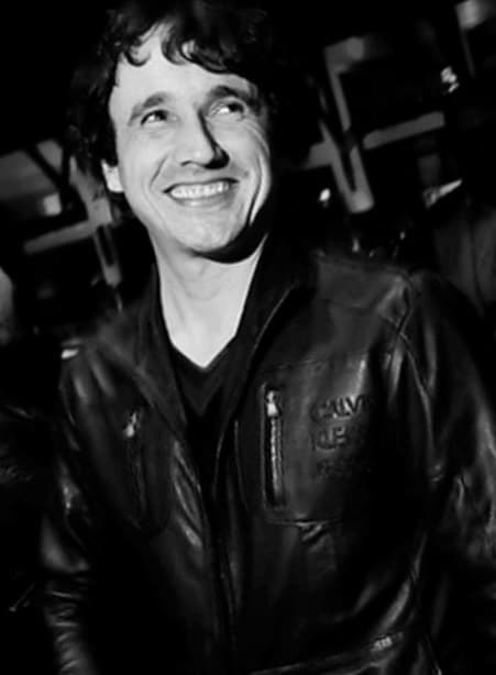 El actor brasileño Caio Junqueira falleció el pasado miércoles 23 de enero a los 42 años de edad, en Río de Janeiro, Brasil.