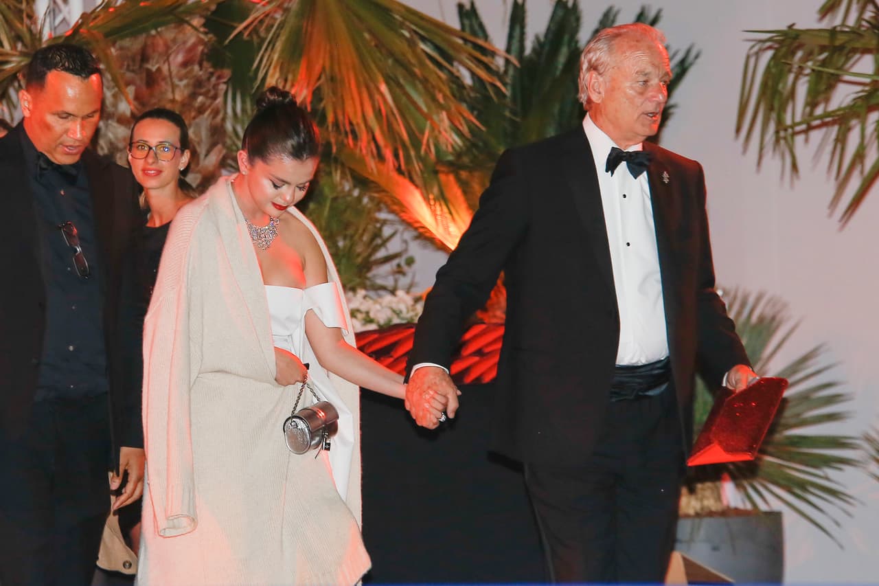 A Selena Gómez no se le ha conocido ningún novio desde marzo de 2018, cuando se supo que 
<b><a href="https://www.univision.com/entretenimiento/en-suspenso-otra-vez-la-relacion-de-justin-bieber-y-selena-gomez-fotos">su reconciliación con Justin Bieber</a></b> no había prosperado.