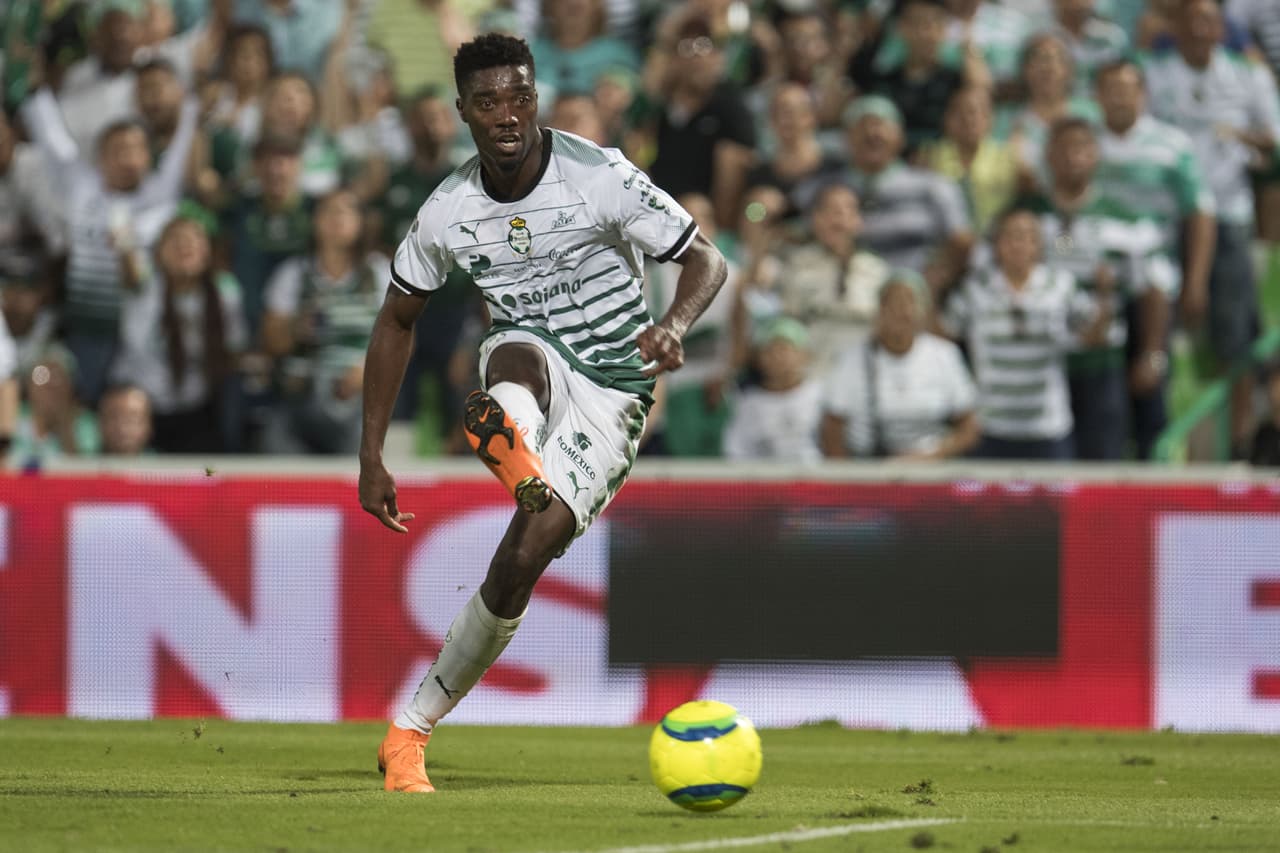 El jugador nacido en Cabo Verde, Djianiny Tavares, está siendo vinculado con varios clubes en el balompié mexicano, pero donde apuntan como su destino es en Monterrey.