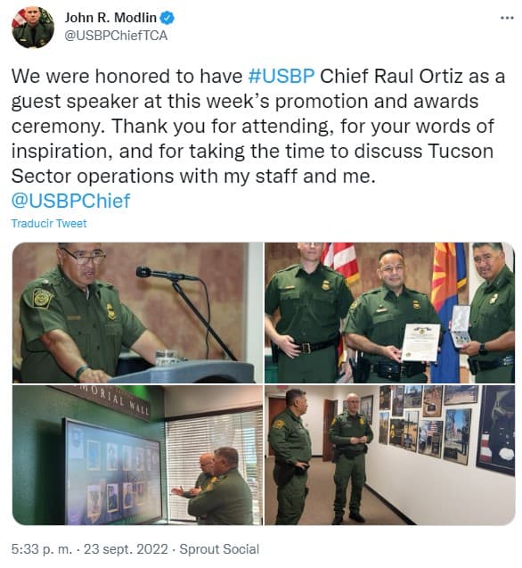 A través de un mensaje en su cuenta de Twitter, Modlin dio a conocer que Ortiz fue el orador invitado en la ceremonia de promoción y premiación de la semana.