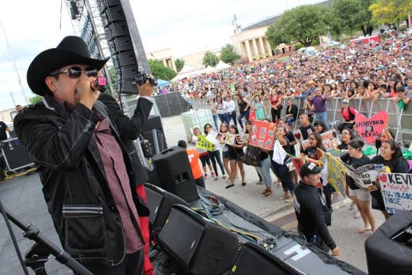 BMFshow en 5deMayo Dallas