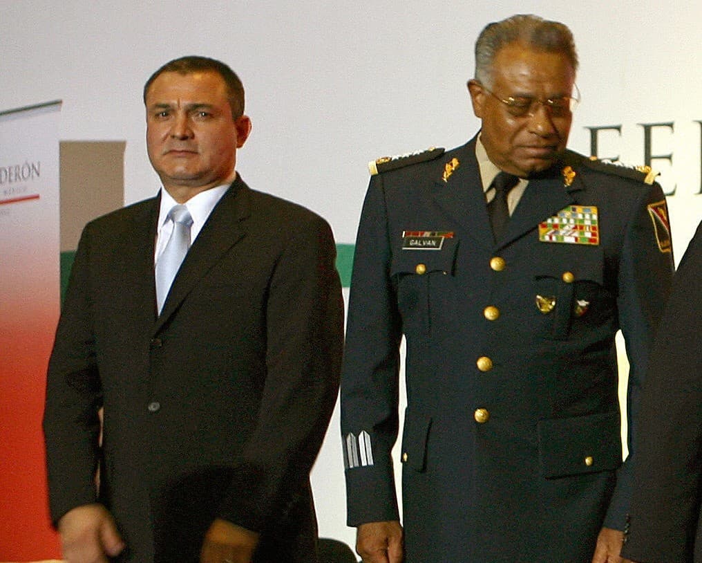 “Había una relación estrecha”: traficante de drogas acusa a exsecretario de Defensa de México