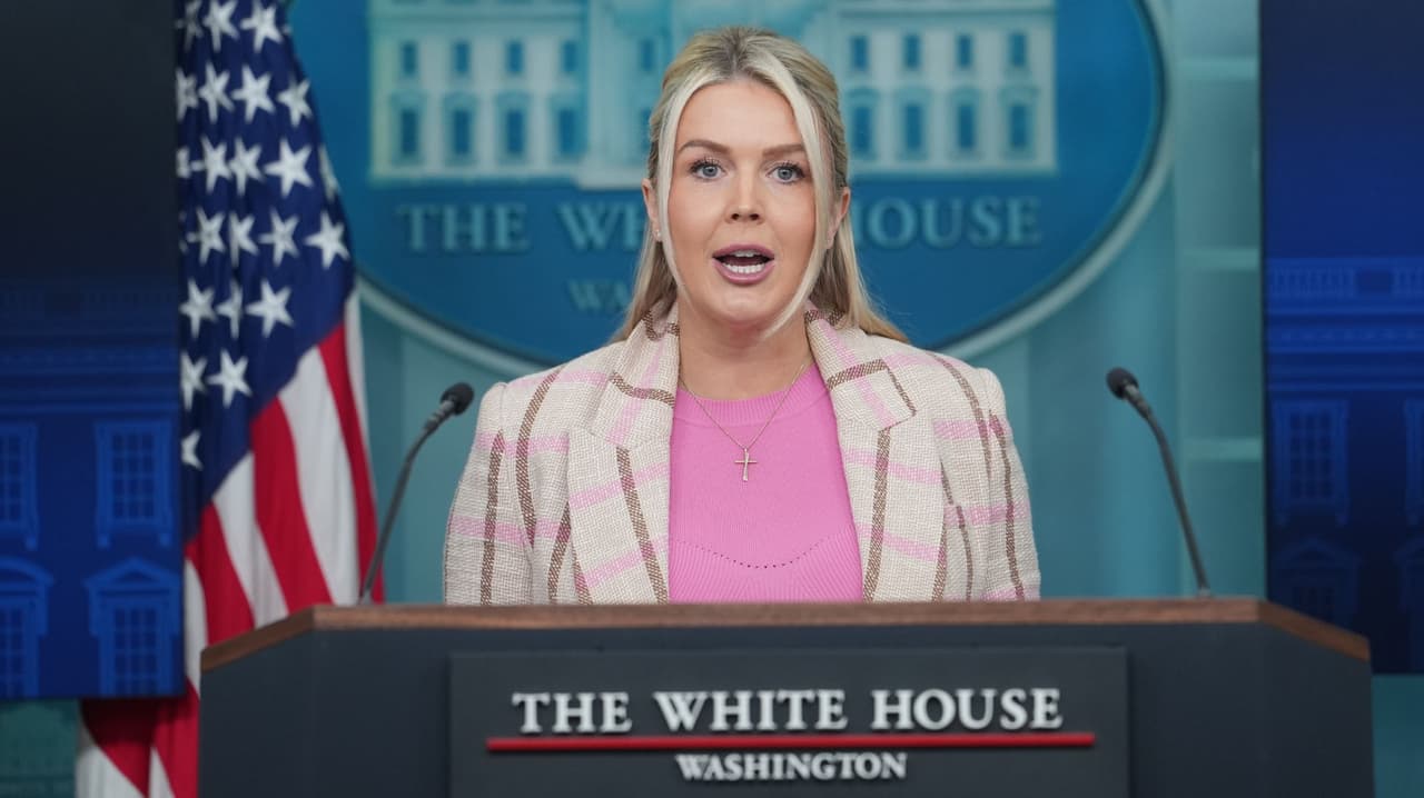 Trump reiteró su compromiso de mantener el flujo de petróleo por el Estrecho de Ormuz: portavoz de la Casa Blanca