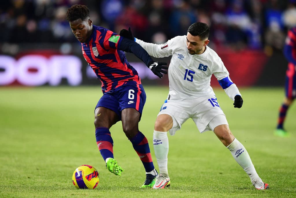 Antonee Robinson fue el encargado de traer la alegría a Los Estados Unidos tras anotar el único gol del partido para vencer 1-0 a El Salvador.