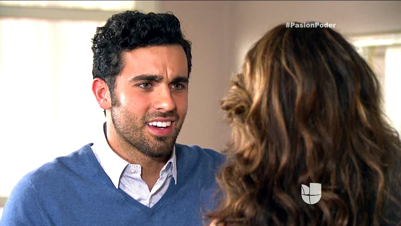 Julia tienes que saber la verdad, David ama a Regina y va a luchar por ella.