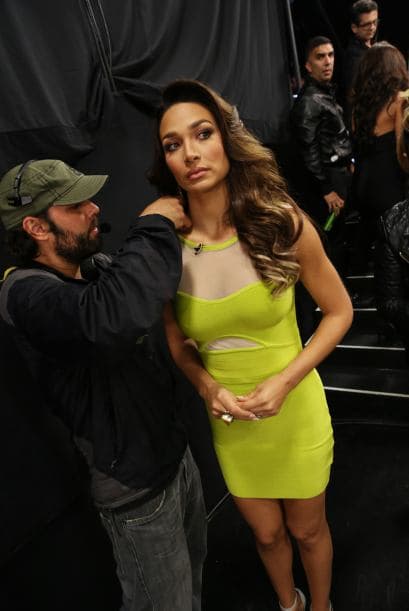 Los expertos en peinado apostaron por los rulos y ondas suaves y marcadas en las cabelleras de las chicas. Esta fue una de las tendencias que predominó. ¡Miren lo bellas que lucieron a lo largo de esta novena temporada!