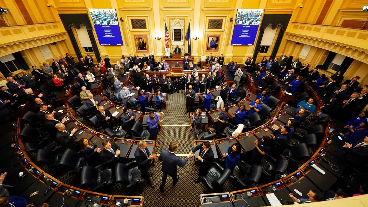 Asamblea Genral de Virginia da luz a enmiendas constitucionales.