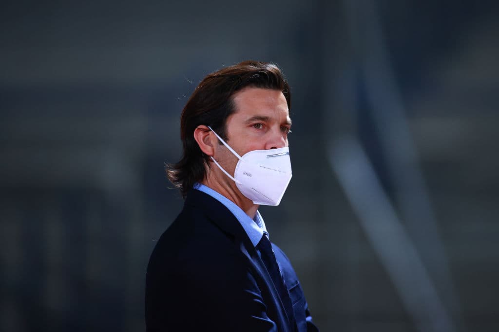 Solari evita hablar del arbitraje y les desea suerte