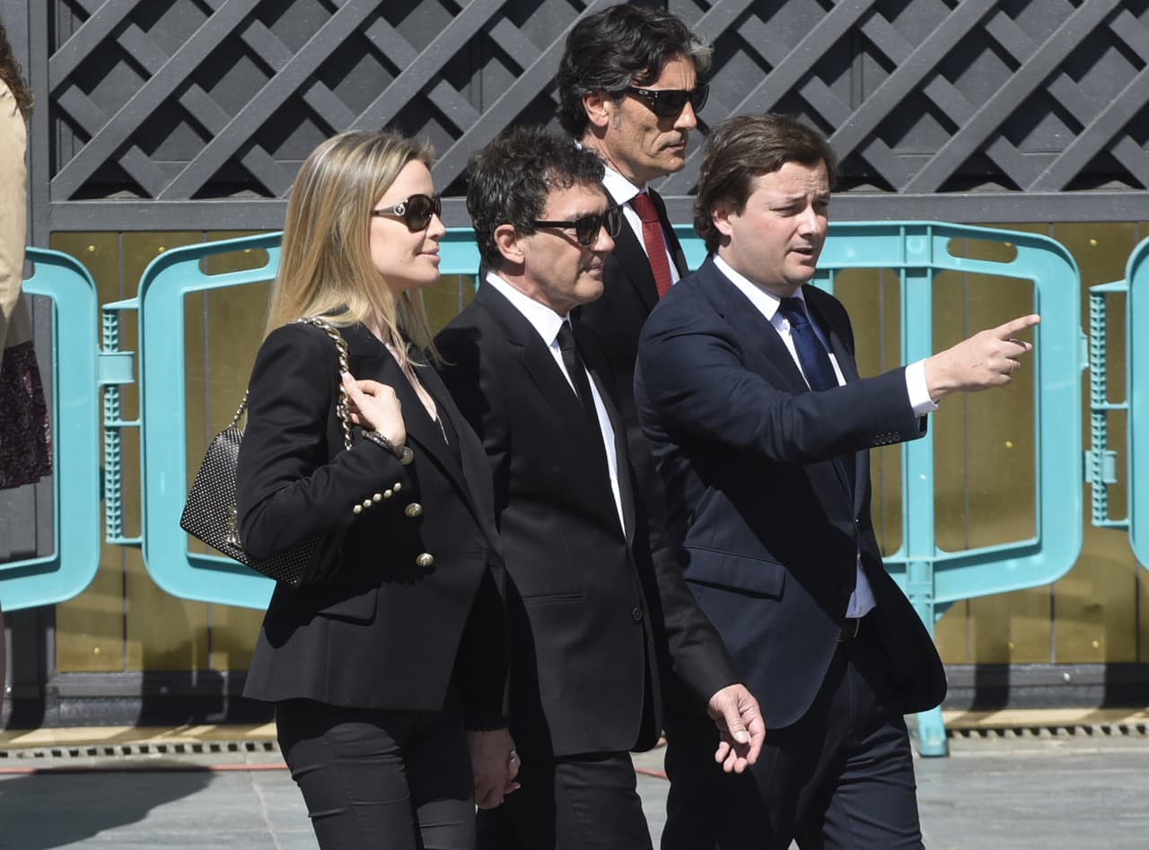 Iban coordinados en negro.