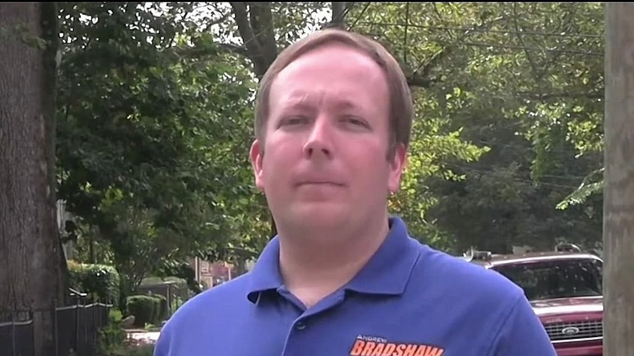 Andrew Bradshaw, exalcalde de Cambridge, se declara culpable por pornografía de venganza