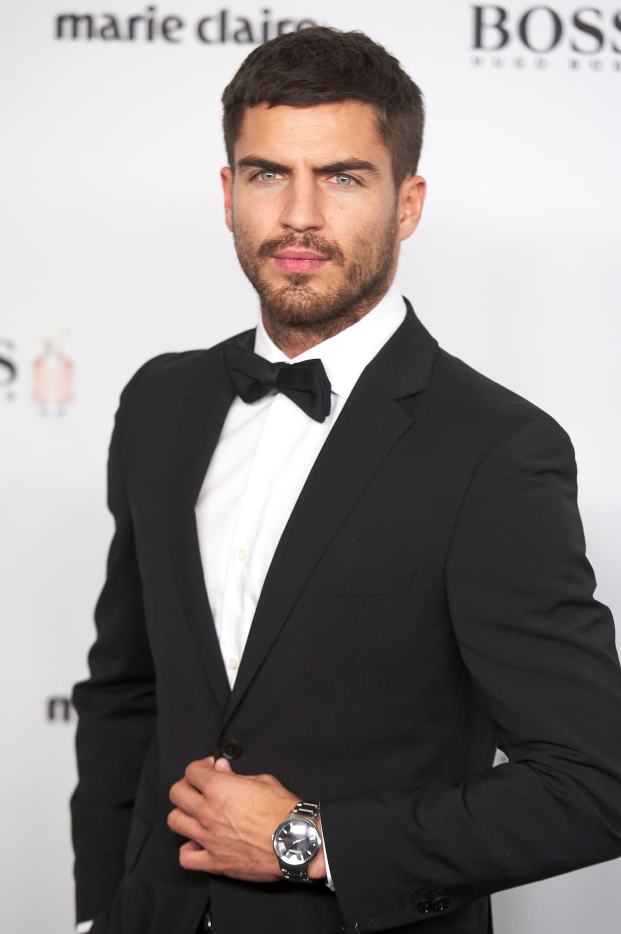 En noviembre de 2016, Maxi Iglesias fue invitado a la entrega de premios Marie Claire Prix De La Moda.