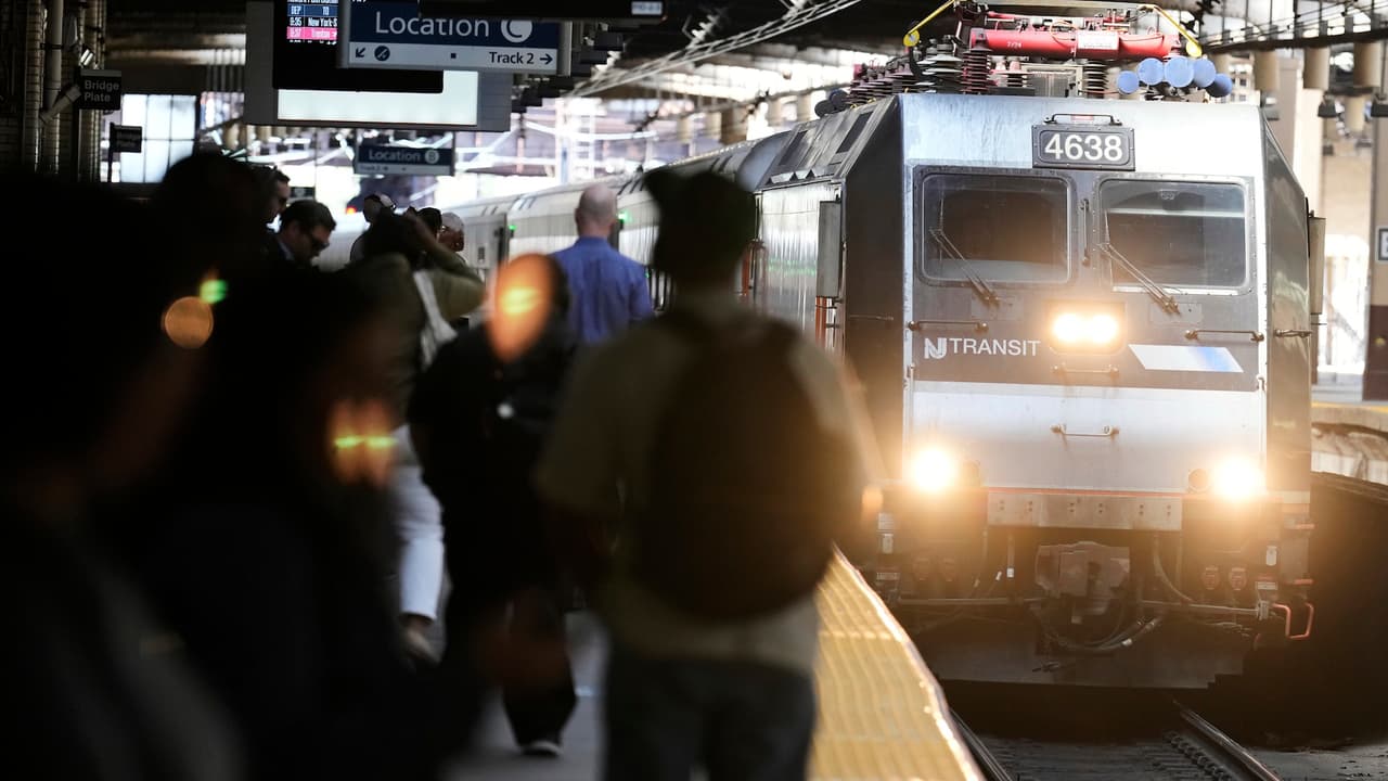 Obras ferroviarias afectarán viajes entre Nueva Jersey y la Ciudad de Nueva York durante un mes
