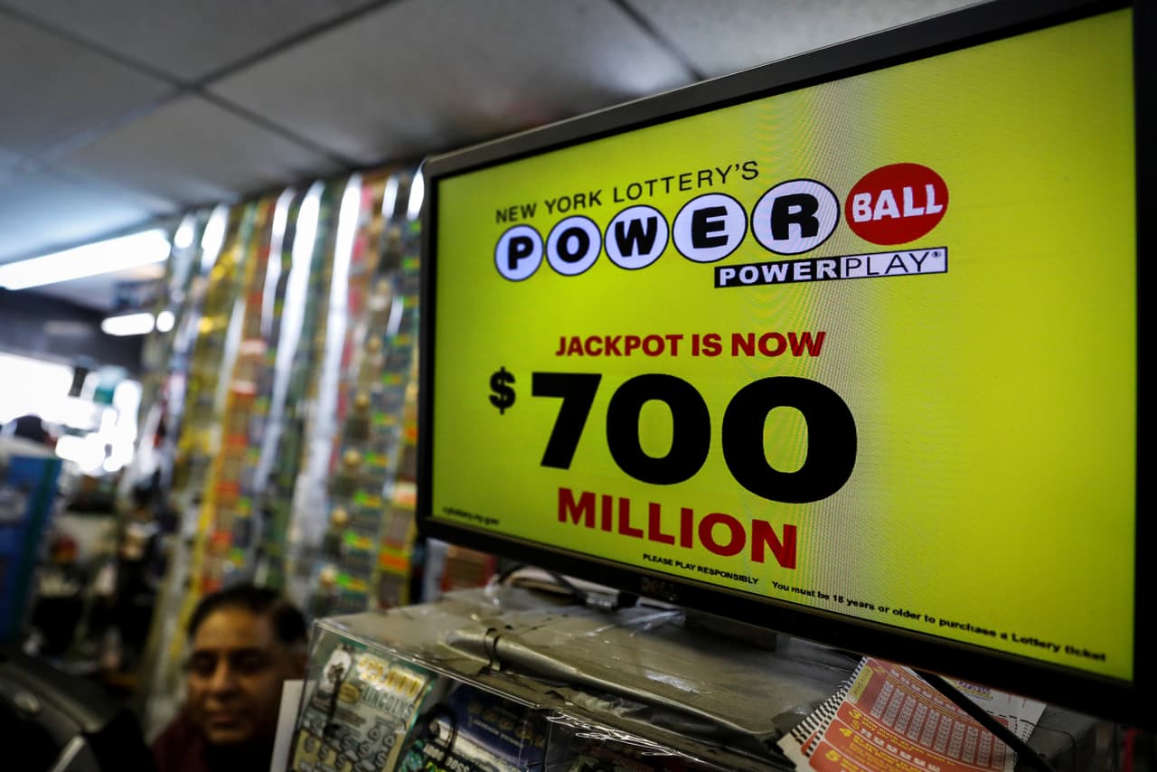 2021
<br>La séptima posición la ocupa la Powerball con el sorteo de 731 millones de dólares, el 20 de enero. Un solo boleto de Maryland se llevó el premio. 
<br>