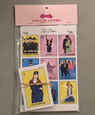En la boutique se encuentra de todo, y esta lotería en honor a Jenni es una prueba de ello.