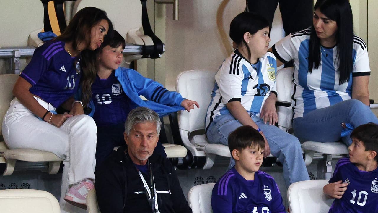 Jorge Messi en el palco familiar.