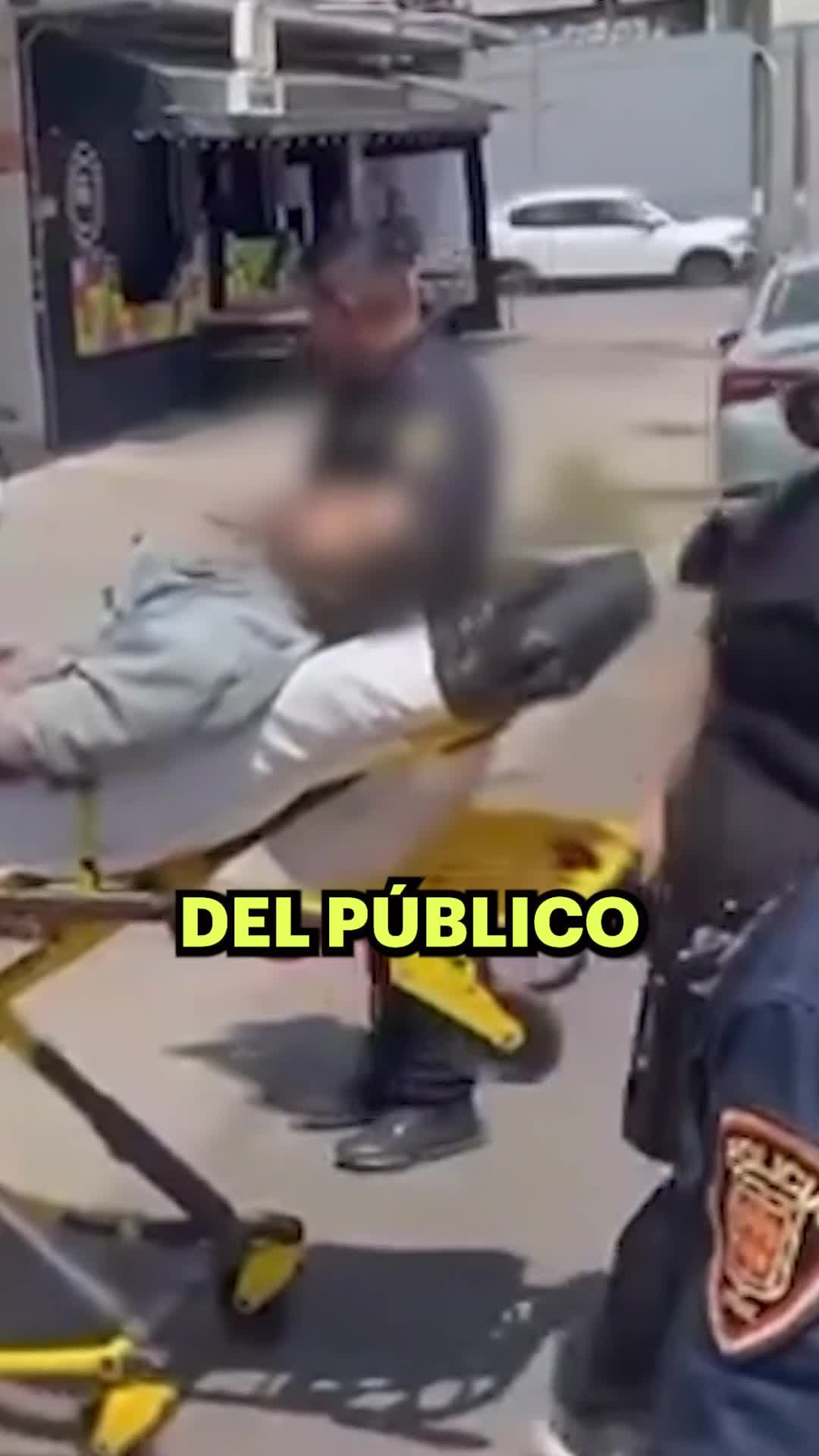 José Ángel Bichir sufrió viarias fracturas tras caer de un tercer piso