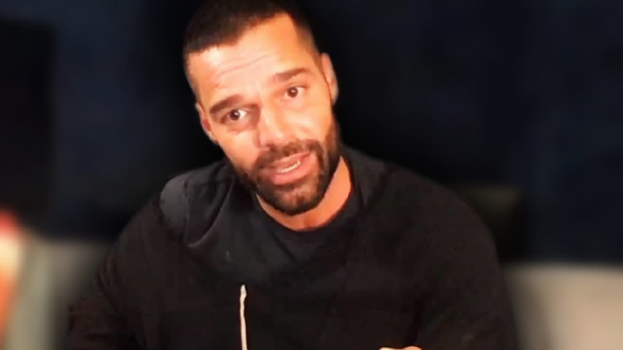 Estas tres frases "tienen mucha sangre": visiblemente consternado Ricky Martin repudia los dichos que perpetúan la discriminación