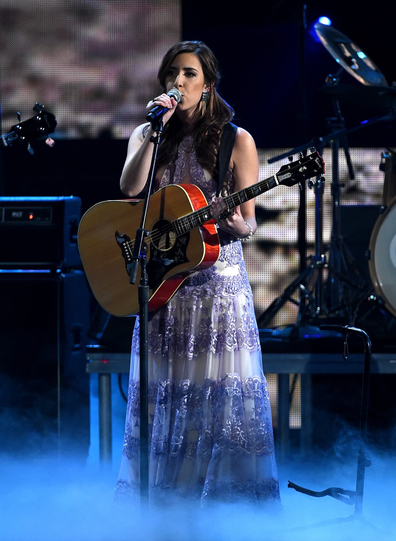 La cantante Mariana Vega también se suma a la lista de famosos que apoyan esta causa.