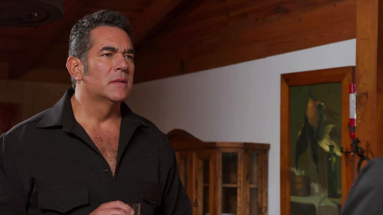 El hacendado le ordenó a su hombre confianza asesinar a Leticia. Con sangre fría, Octavio quería terminar con la vida de su esposa al saberse echado de sus negocios y su casa.