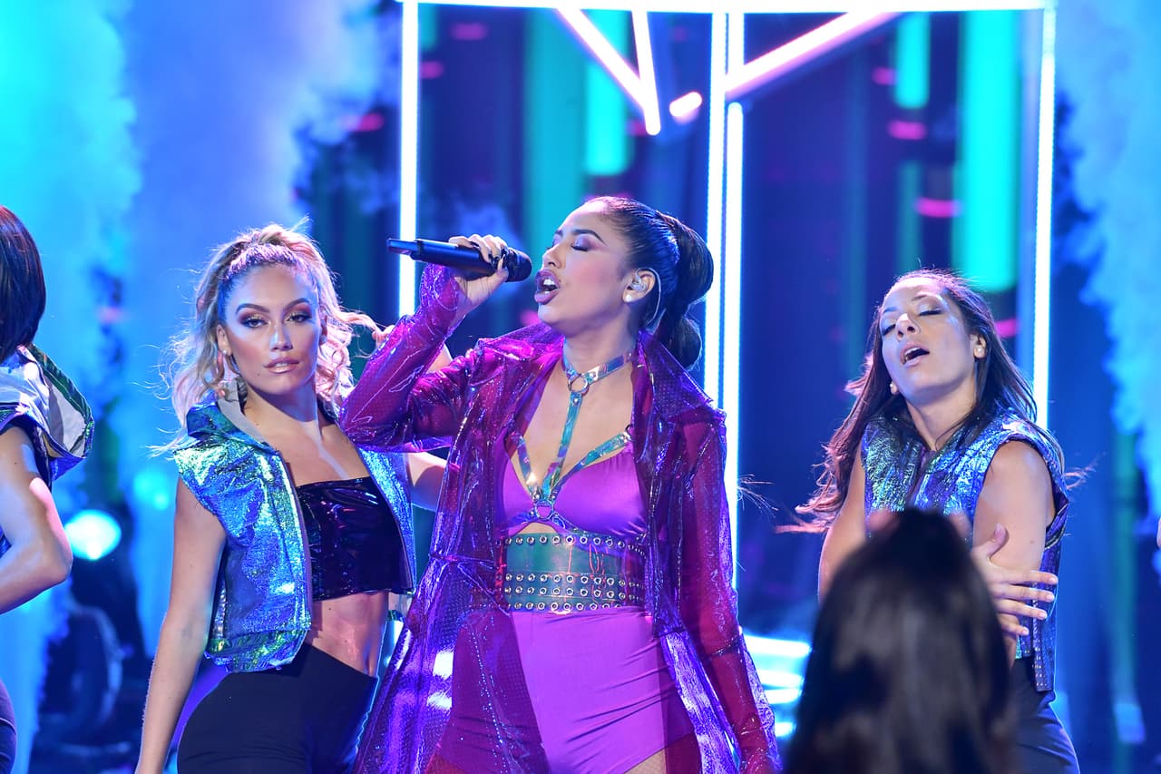 La llamada 'Bad Kitty' encendió el escenario de Reina de la Canción, el jurado coincidió en que la suya fue una de las mejores presentaciones de la noche.